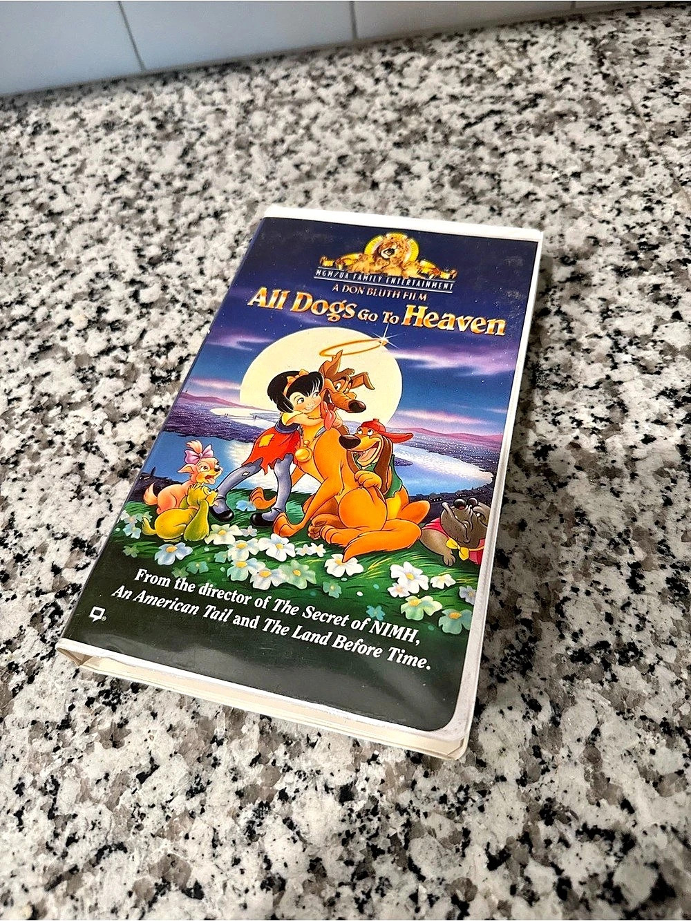 MGM/UA All Dogs Go to Heaven VHS Tape
